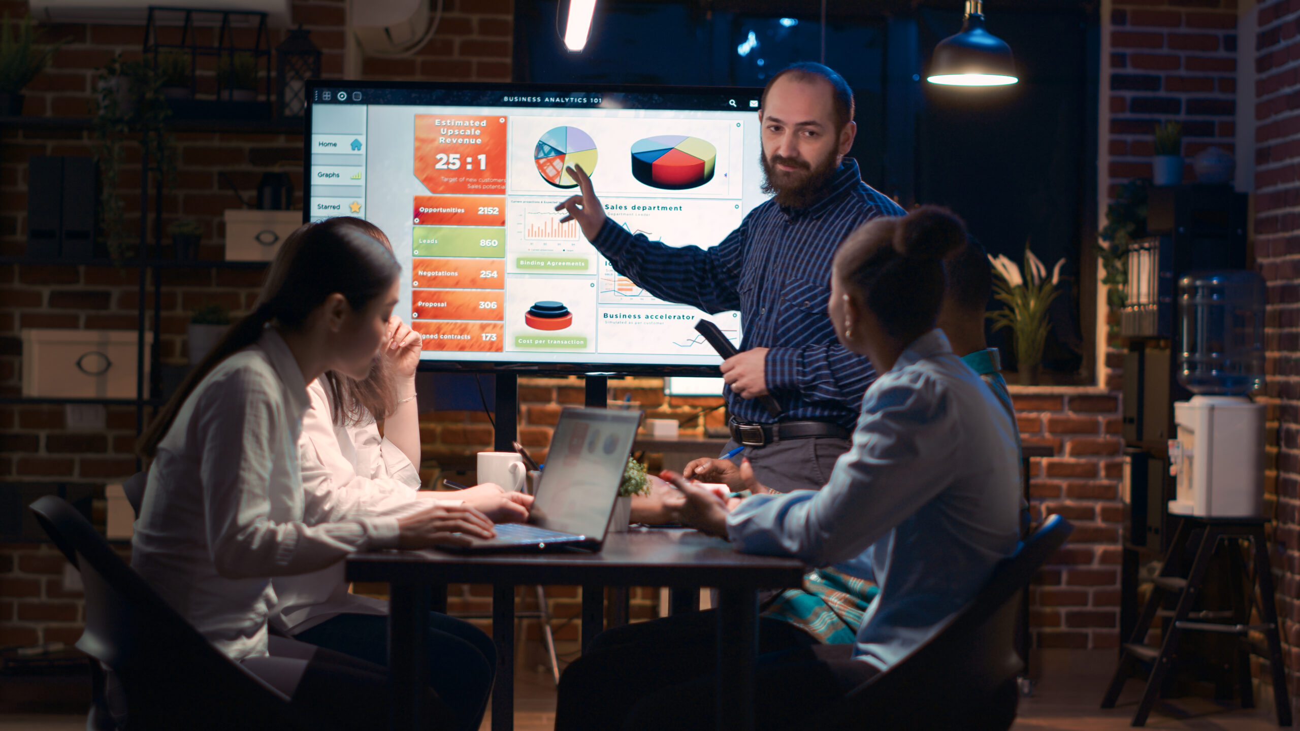 Ultimate Guide to Restaurant Data Analytics - Brizo FoodMetrics